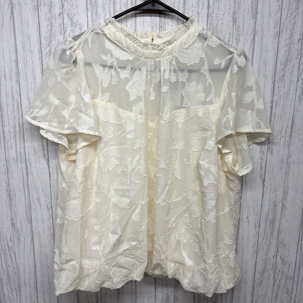 Womens Size 00 M/L Torrid Chiffon Ivory Top NWT - Picture 2 of 6